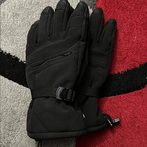 Black Winter Gloves